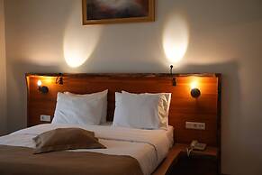 Cevizdibi Otel
