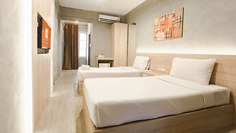 B2 Santitham Boutique and Budget Hotel
