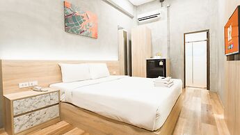 B2 Santitham Boutique and Budget Hotel