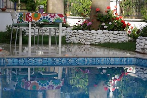 Ayka Otel