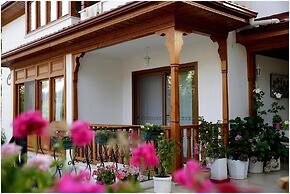 Ayka Otel