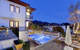 Summer Otel