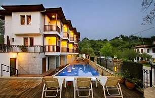 Summer Otel