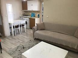 Karabina Eylül Apart