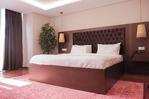 Phellos Suites