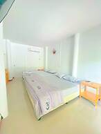 Chomlay Restaurant & Room for Rent