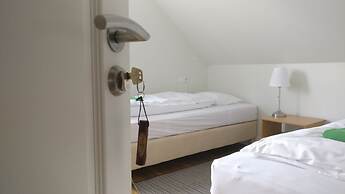 Birta Guesthouse