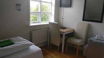 Birta Guesthouse