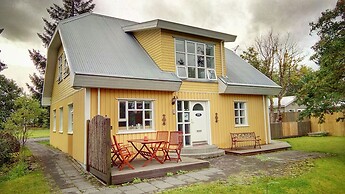 Birta Guesthouse