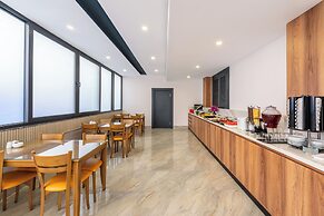 Lemon Hotel