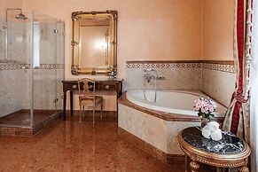 Alchymist Grand Hotel & Spa