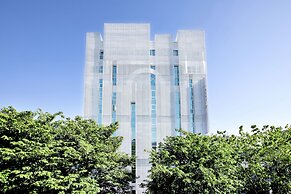 The Carlton