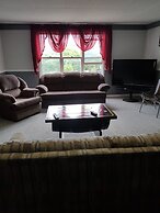 Seaport Inn