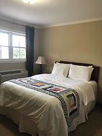 Seaport Inn
