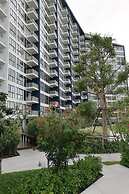 Baan Thew Talay Blue Sapphire 353