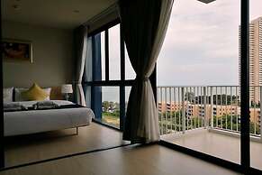 Baan Thew Talay Blue Sapphire