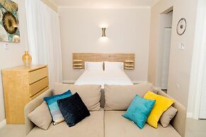 New Kingston Central Guest Apartment