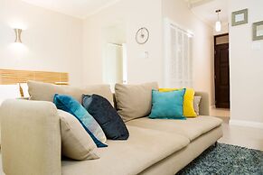 New Kingston Central Guest Apartment
