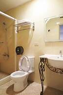 Sin Sin Hotel I