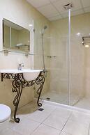 Sin Sin Hotel I