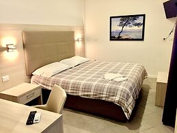 Hotel Academy
