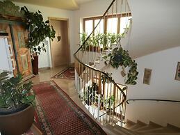 Garni Sunnwies