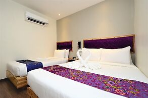 Artisan Eco Hotel