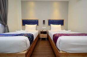 Artisan Eco Hotel