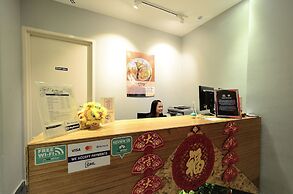 Artisan Eco Hotel