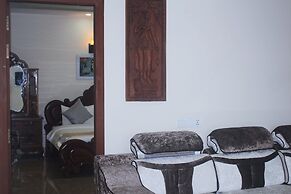 KC River Hotel