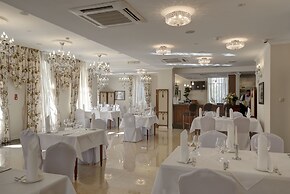 Hotel Willa Hueta