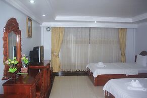 Monorom 2 VIP Hotel