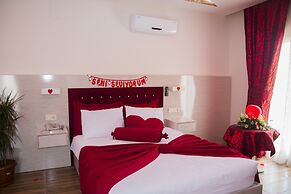 Avesis Hotel