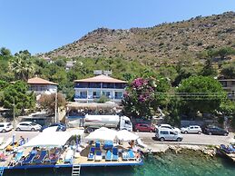Anfora Hotel