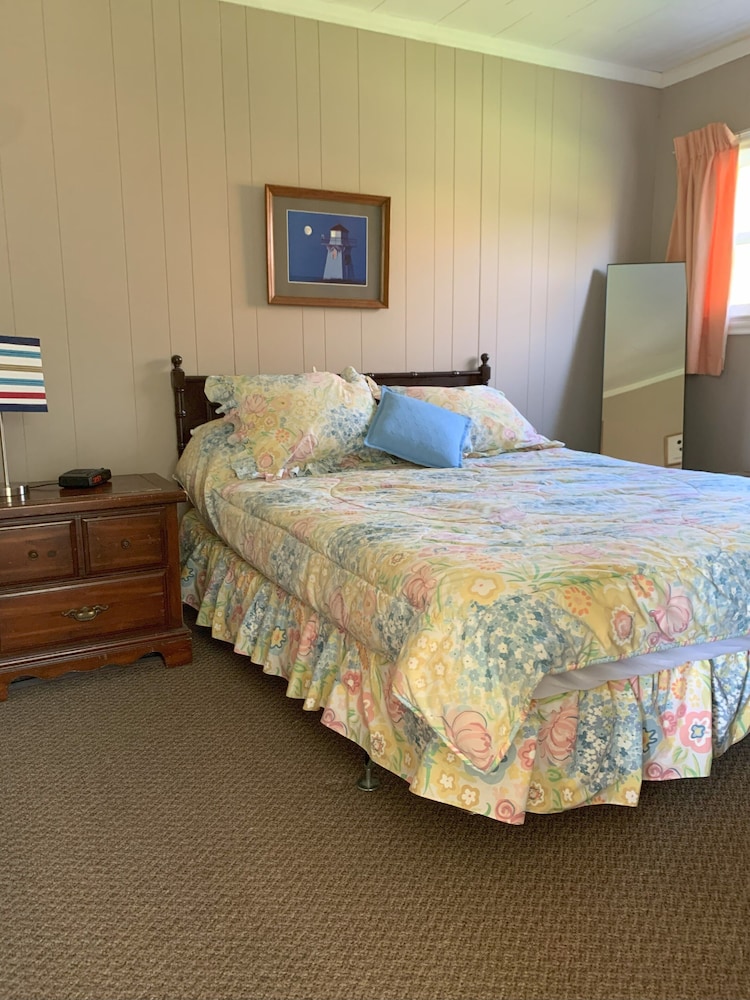 Centennial Cottages