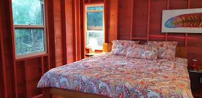 Maya Hill Lodge