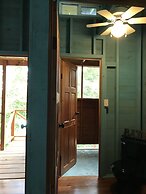Maya Hill Lodge