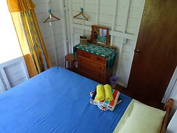 Maya Hill Lodge