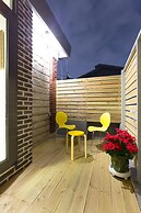 Oh Blue Guesthouse - Hostel