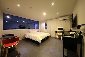 Winner Hotel