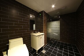 Winner Hotel