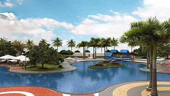 Aquamira Hotel & Resort