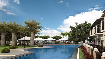 Aquamira Hotel & Resort