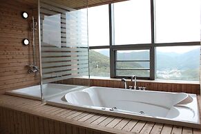 High Castle Resort