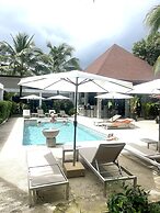 Hotel Lotus Bleu