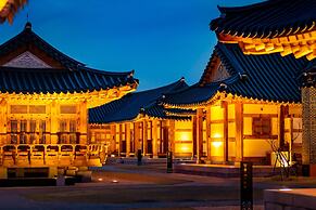 Hanok stay NAMWONYECHON