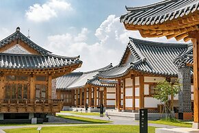 Hanok stay NAMWONYECHON