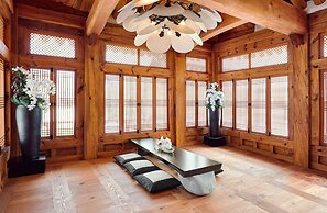 Hanok stay NAMWONYECHON