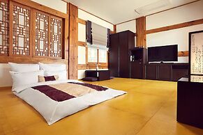 Hanok stay NAMWONYECHON
