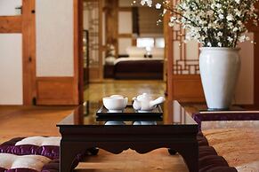 Hanok stay NAMWONYECHON